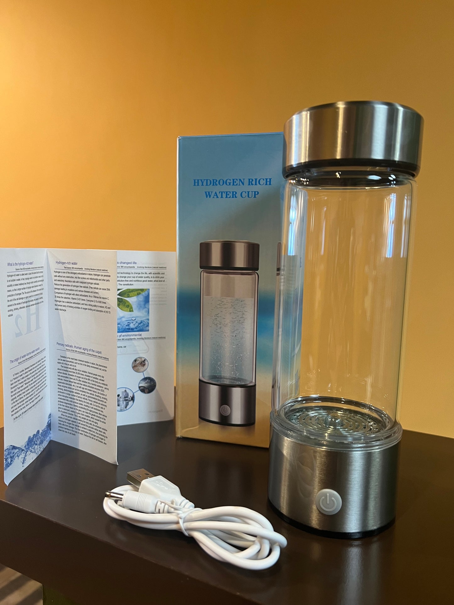 Hydrogen-Infused Water Bottle by Bodhi